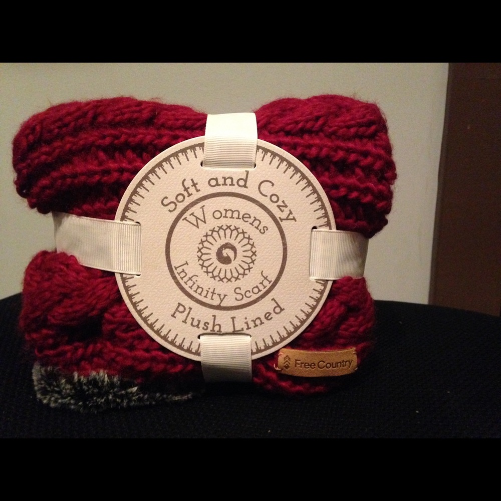 Infinity Scarf - Free Country